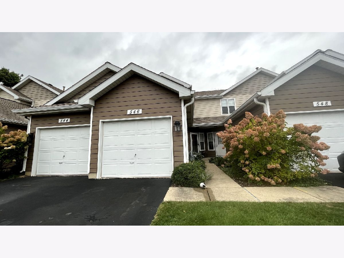 Townhomes Sold Woodhaven Mundelein Illinois, 546 Woodhaven