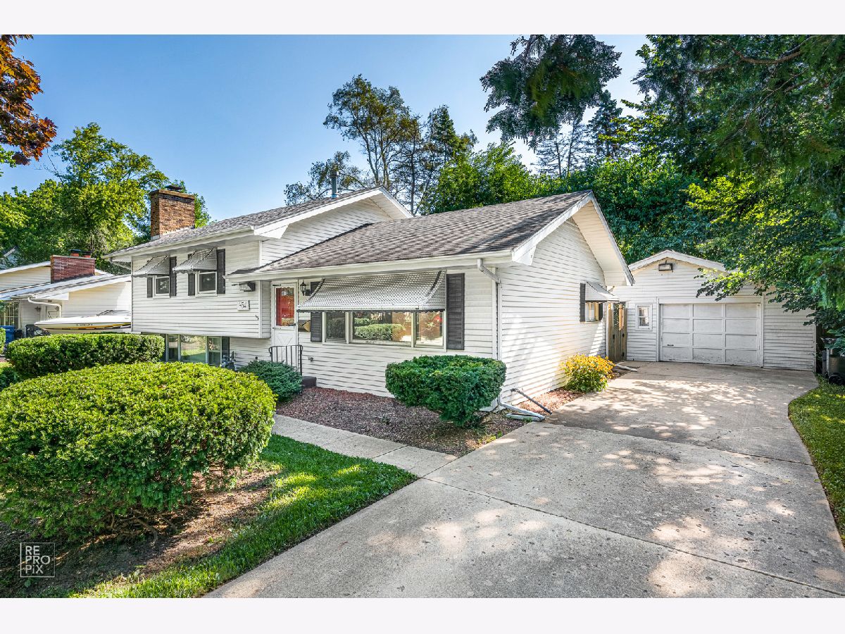 Homes Rented East Highlands Naperville Illinois, 654 Melody