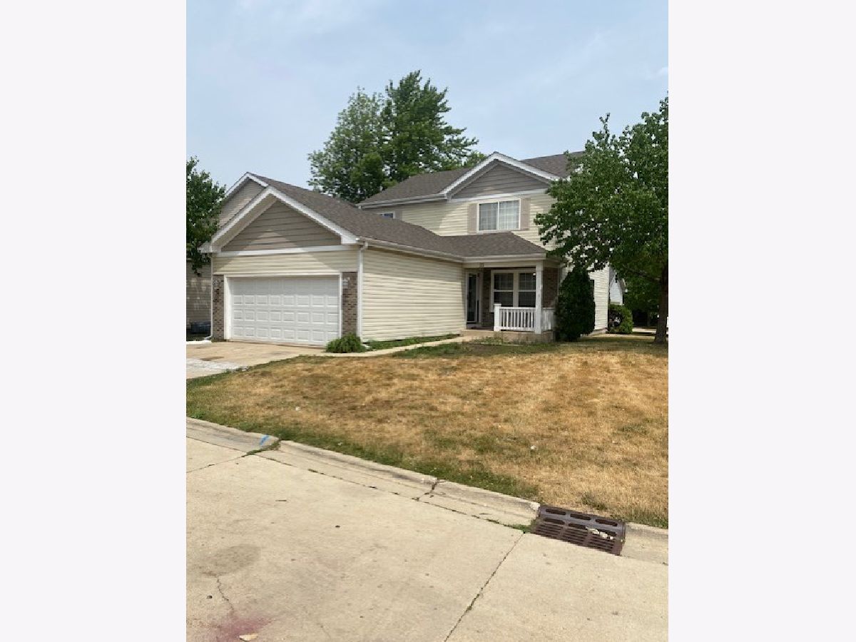 Homes & Townhomes & Condos Rented Ogden Falls Oswego Illinois, 22 Alex