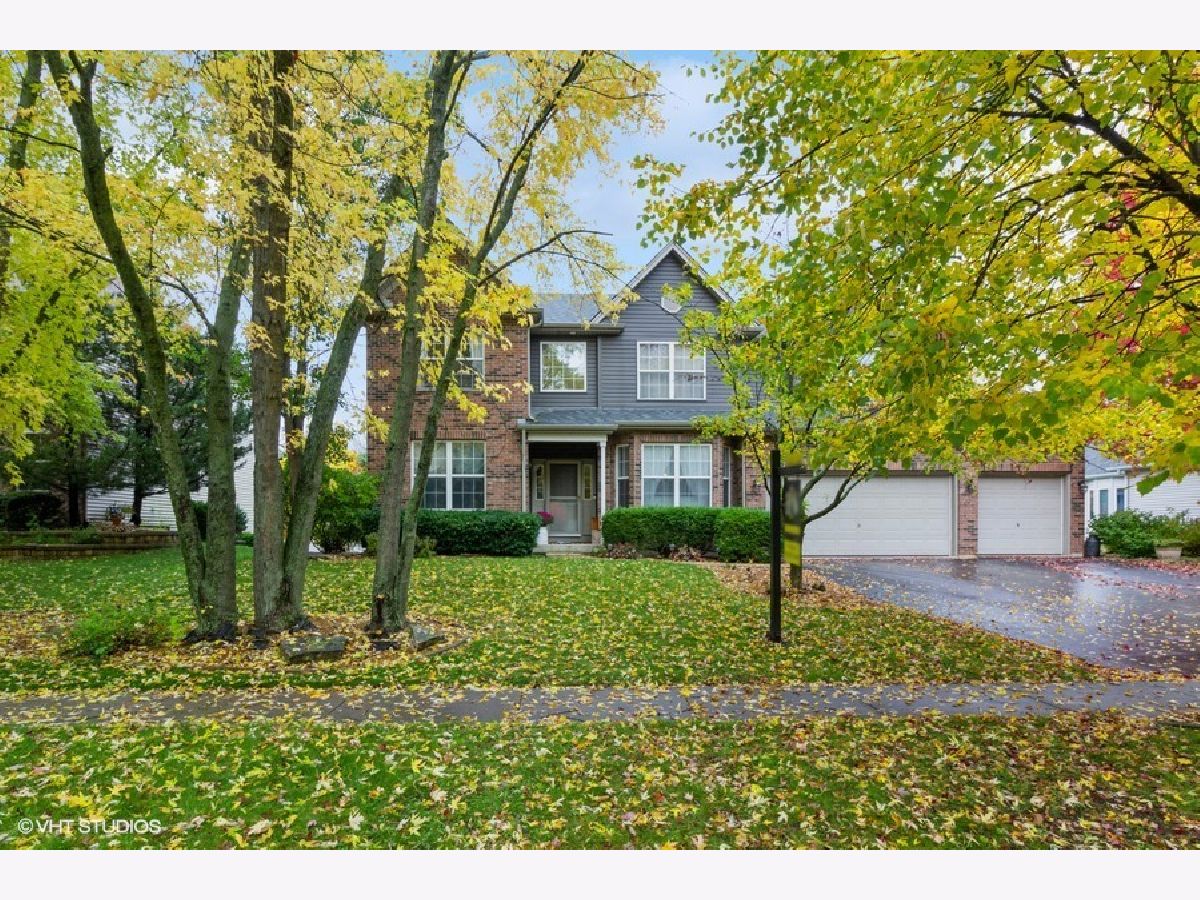 Homes Sold Gates Creek Oswego Illinois, 511 Arbor