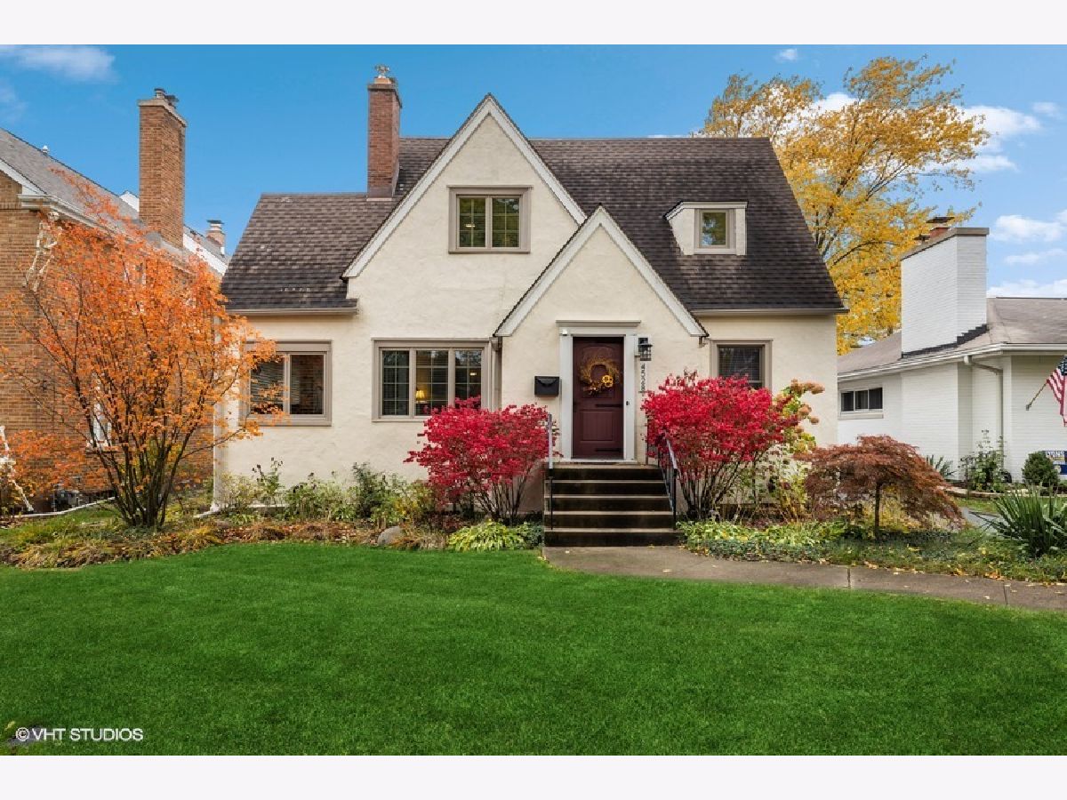 Homes Sold Old Town South Western Springs Illinois, 4528 Woodland