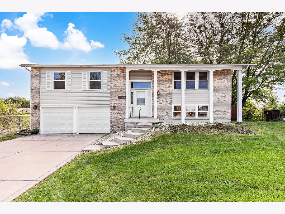 Homes Sold Winston Park Country Club Hills Illinois, 17781 Winston