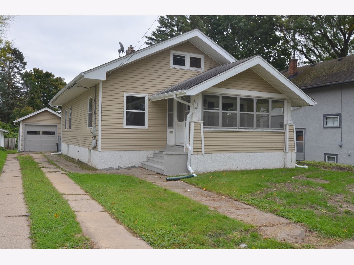 Rented Rockford Illinois, 518 Shaw