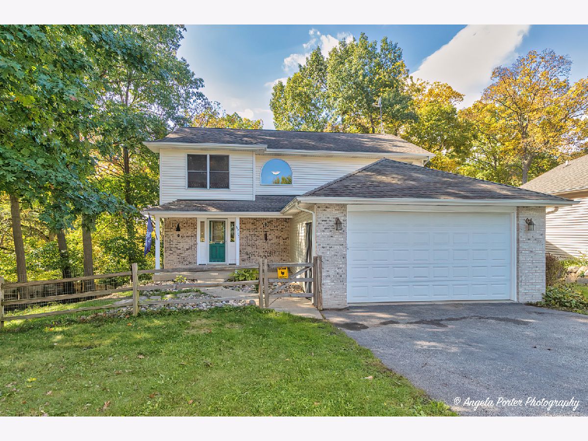 Homes Sold Chillems Spring Grove Illinois, 6715 Normandy