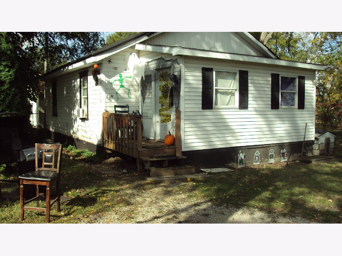  Sold Tilton Illinois, 107 1/2 13th