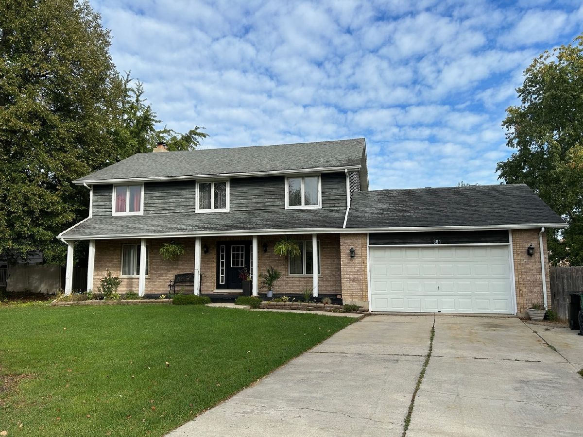 Homes Sold Indian Lakes Bloomingdale Illinois, 301 Army Trail