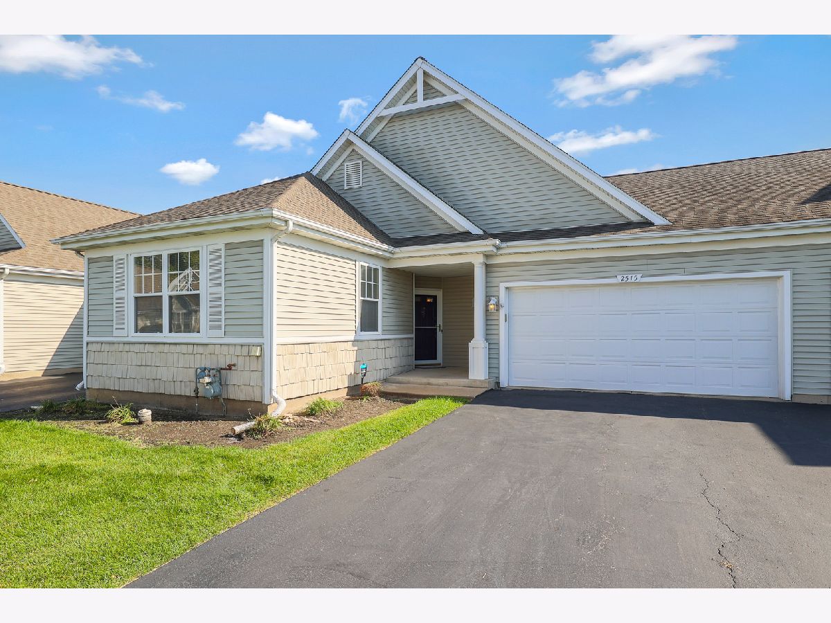 Condos & Townhomes Sold Park Place On The Green Crest Hill Illinois, 2515 Meer Park