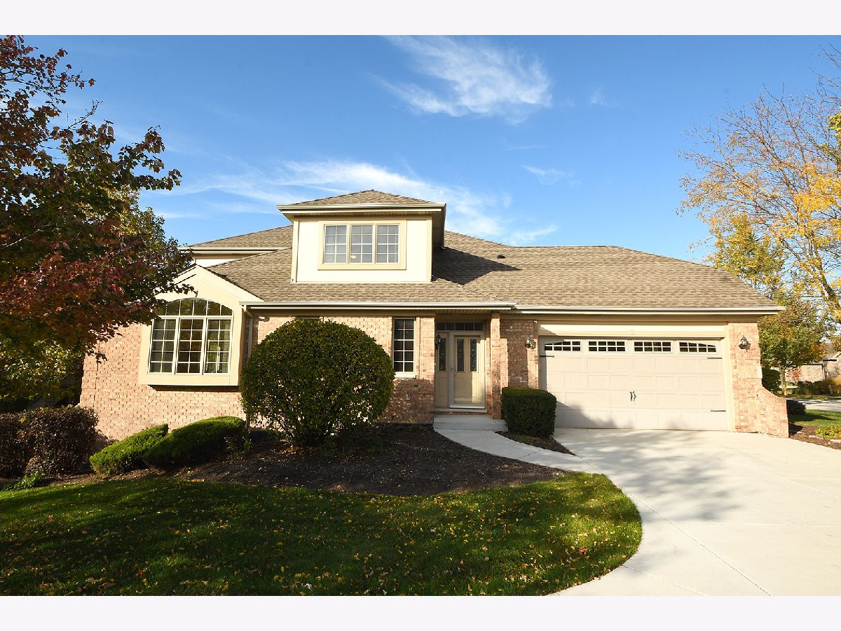 Townhomes Sold Amberfield Townhomes Homer Glen Illinois, 14724 Clover