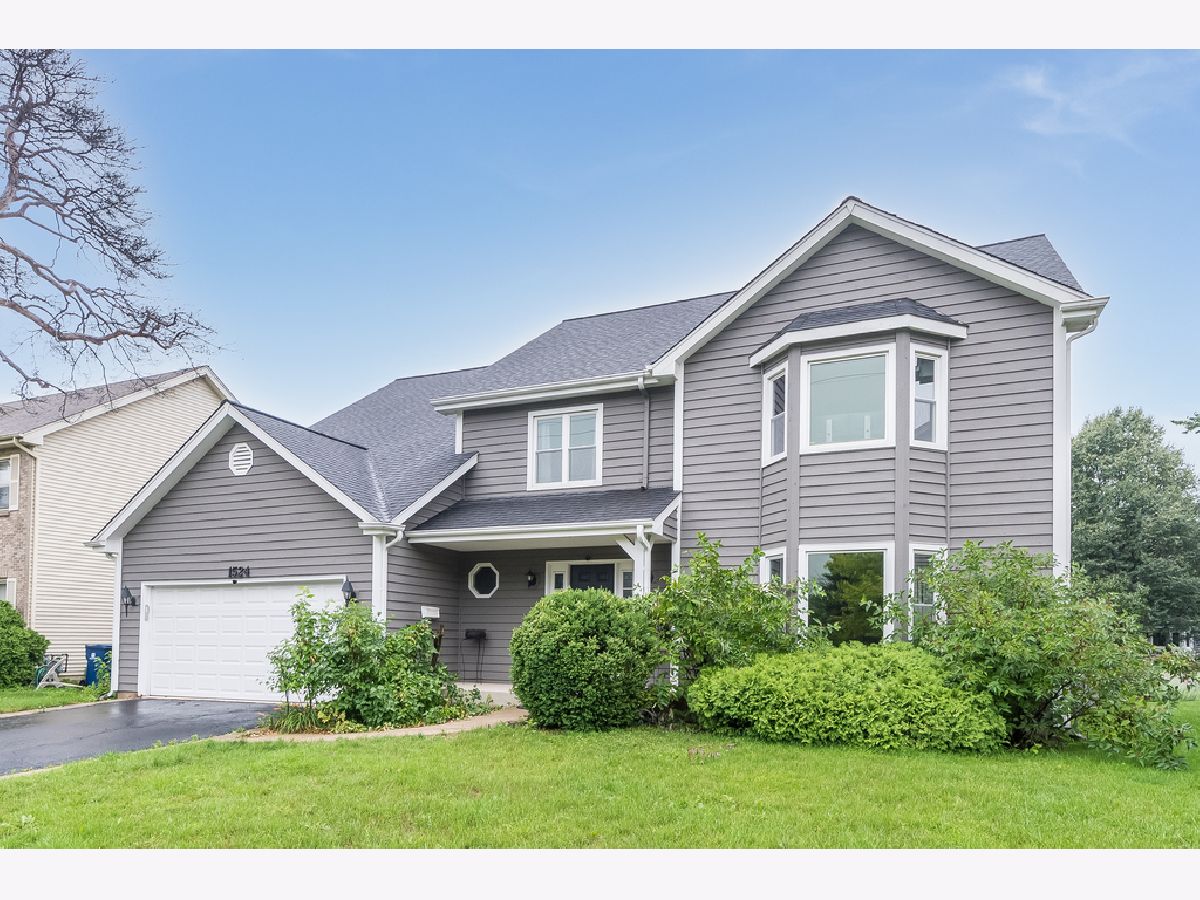 Homes Sold West Wind Estates Naperville Illinois, 1524 Oswego