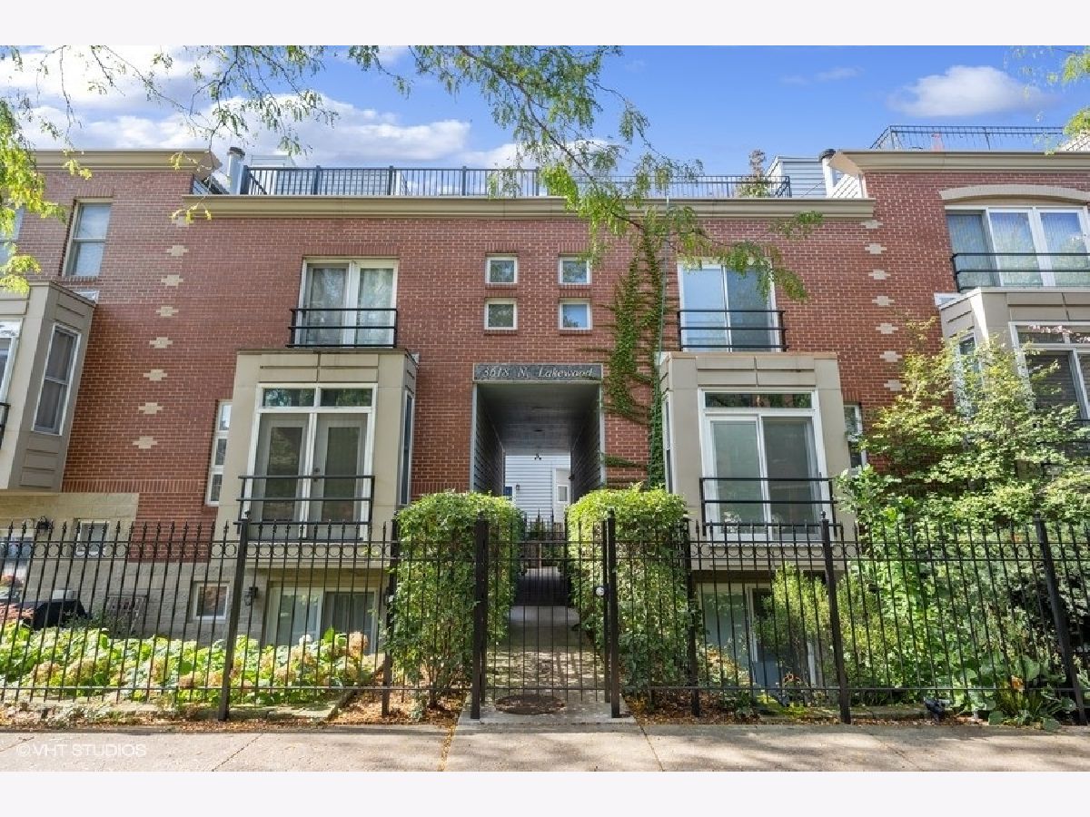 Condos & Townhomes Sold Lakewood Manor Chicago Illinois, 3618 Lakewood