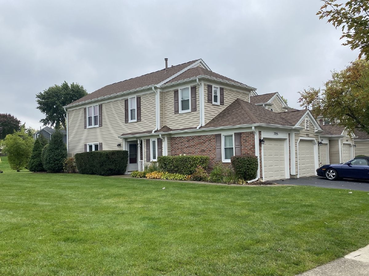 Townhomes & Condos Rented Hampton Farms Elk Grove Village Illinois, 1725 Vermont