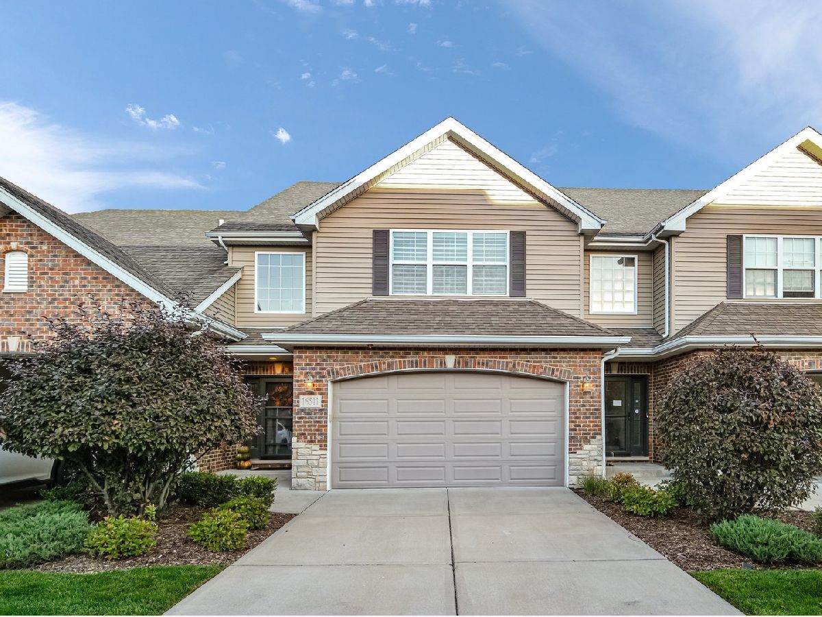 Homes & Townhomes Sold Alpine Heights Orland Park Illinois, 16511 Timber Trail