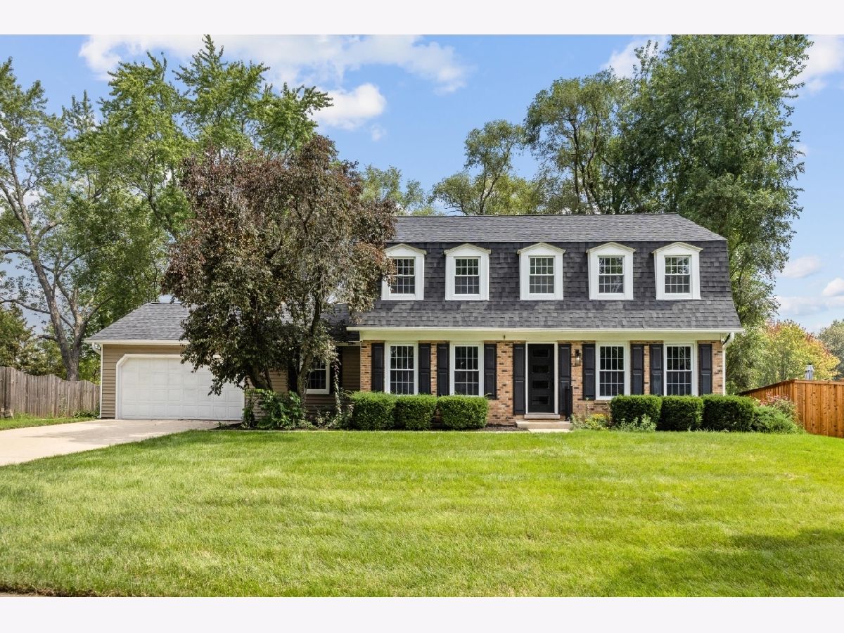 Homes Sold Century Hill Naperville Illinois, 6S167 Cape