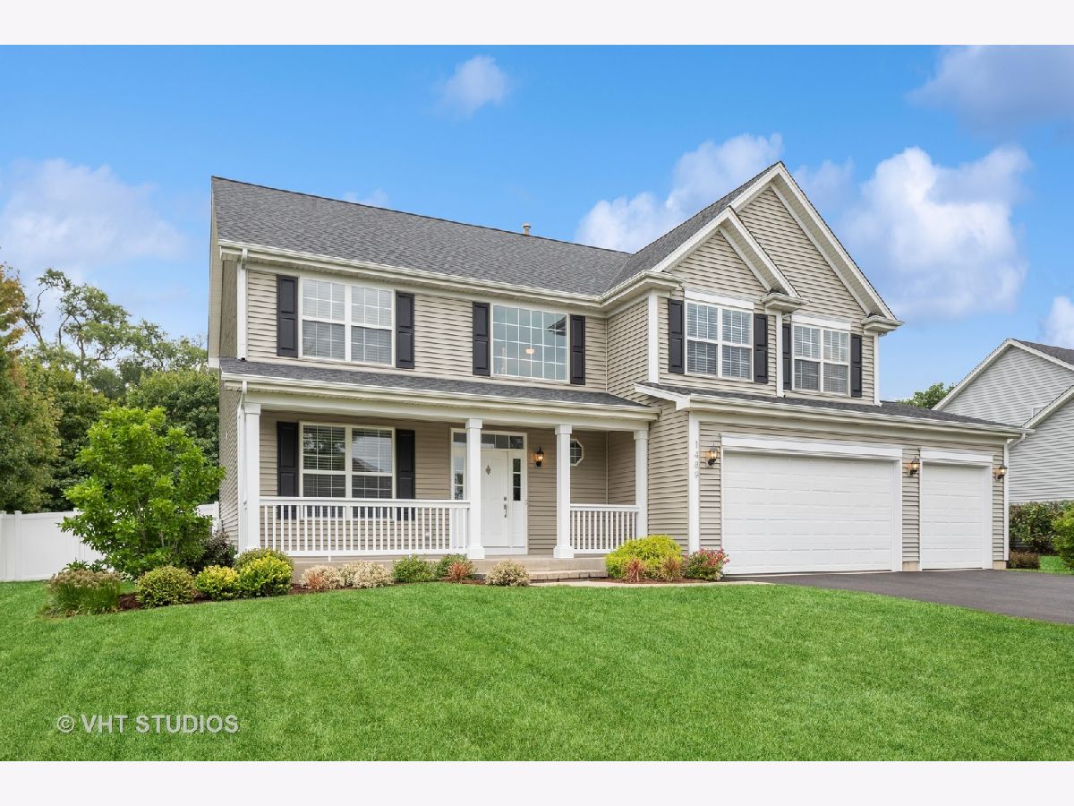 Homes Sold Hunters West Crystal Lake Illinois, 1489 Rolling Hills