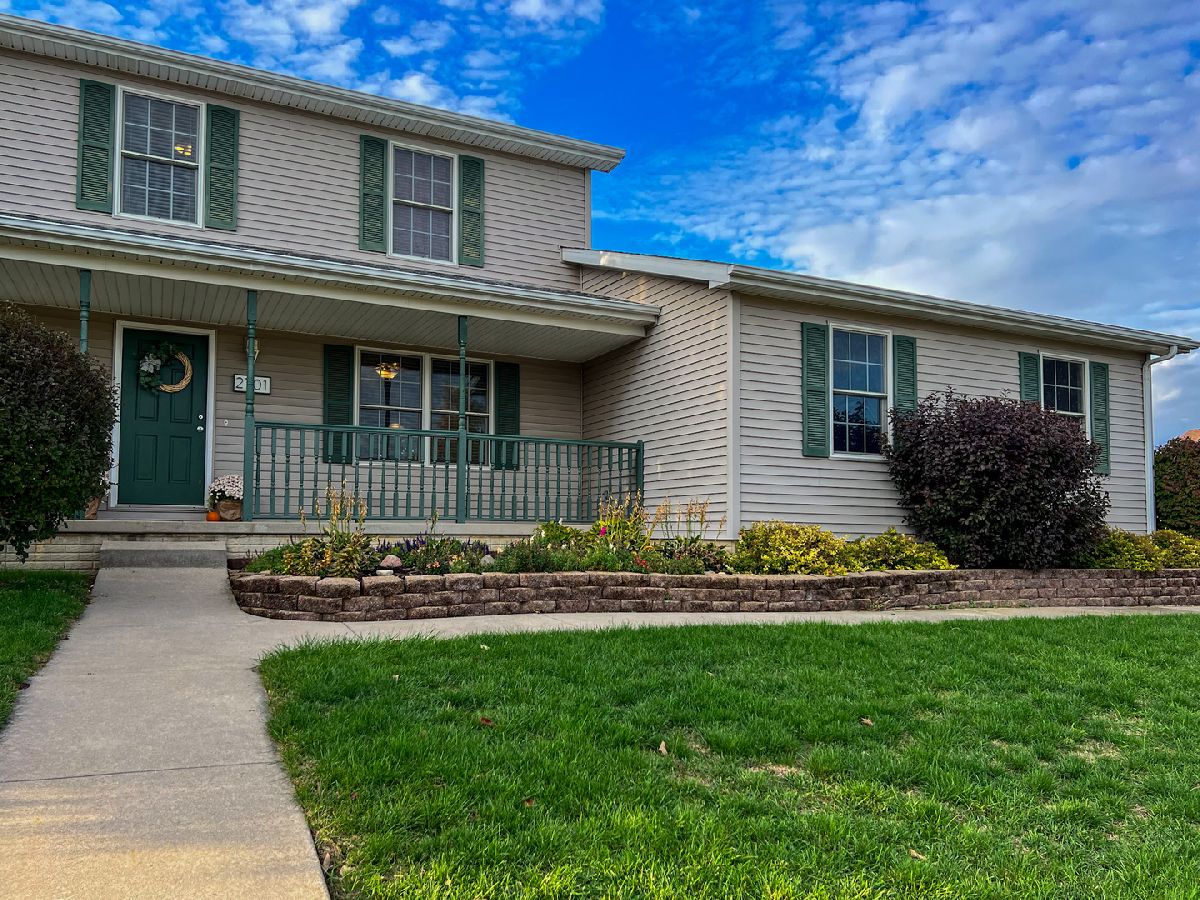 Homes Sold Heartland Hills Bloomington Illinois, 2701 Stratmoor