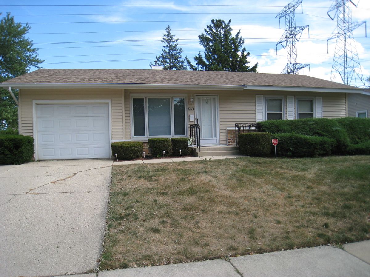 Homes Rented Centex Elk Grove Village Illinois, 983 Maple