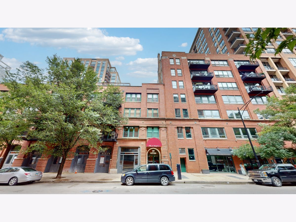 Condominiums Rented Timber Gallery Lofts Chicago Illinois, 420 Ontario