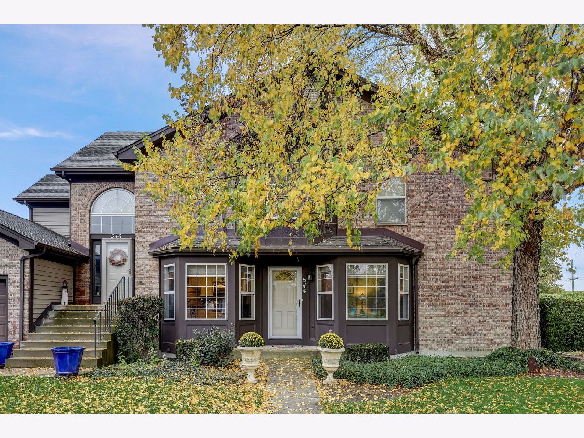 Townhomes & Condos Sold Kresswood Trails Mchenry Illinois, 544 Kresswood