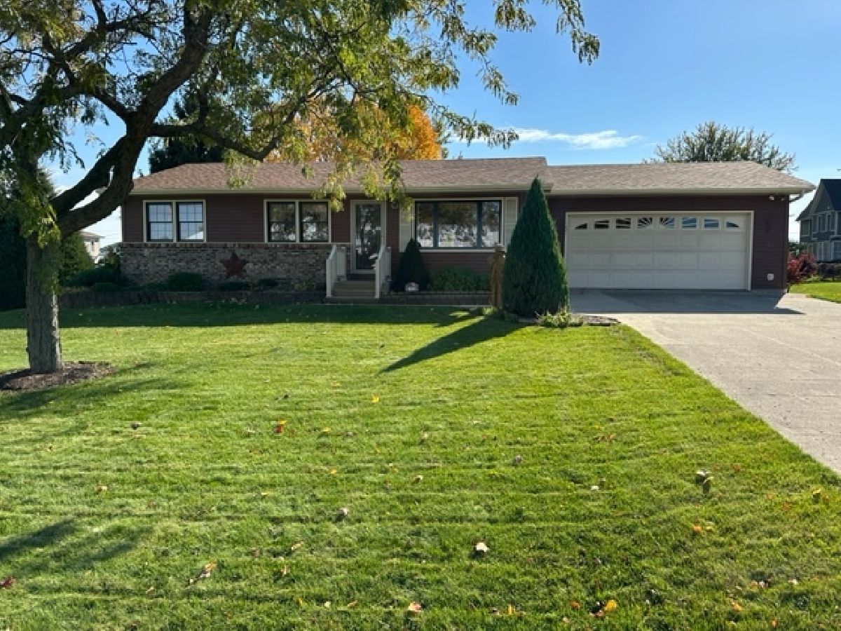  Sold Sublette Illinois, 303 Virginia