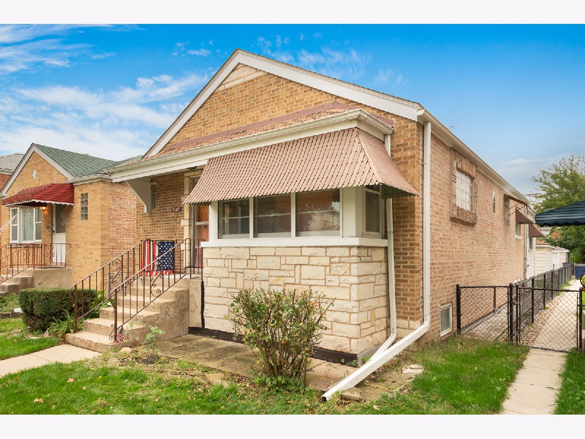 Homes & Condos & Townhomes Sold Boulevard Manor Cicero Illinois, 3707 57th