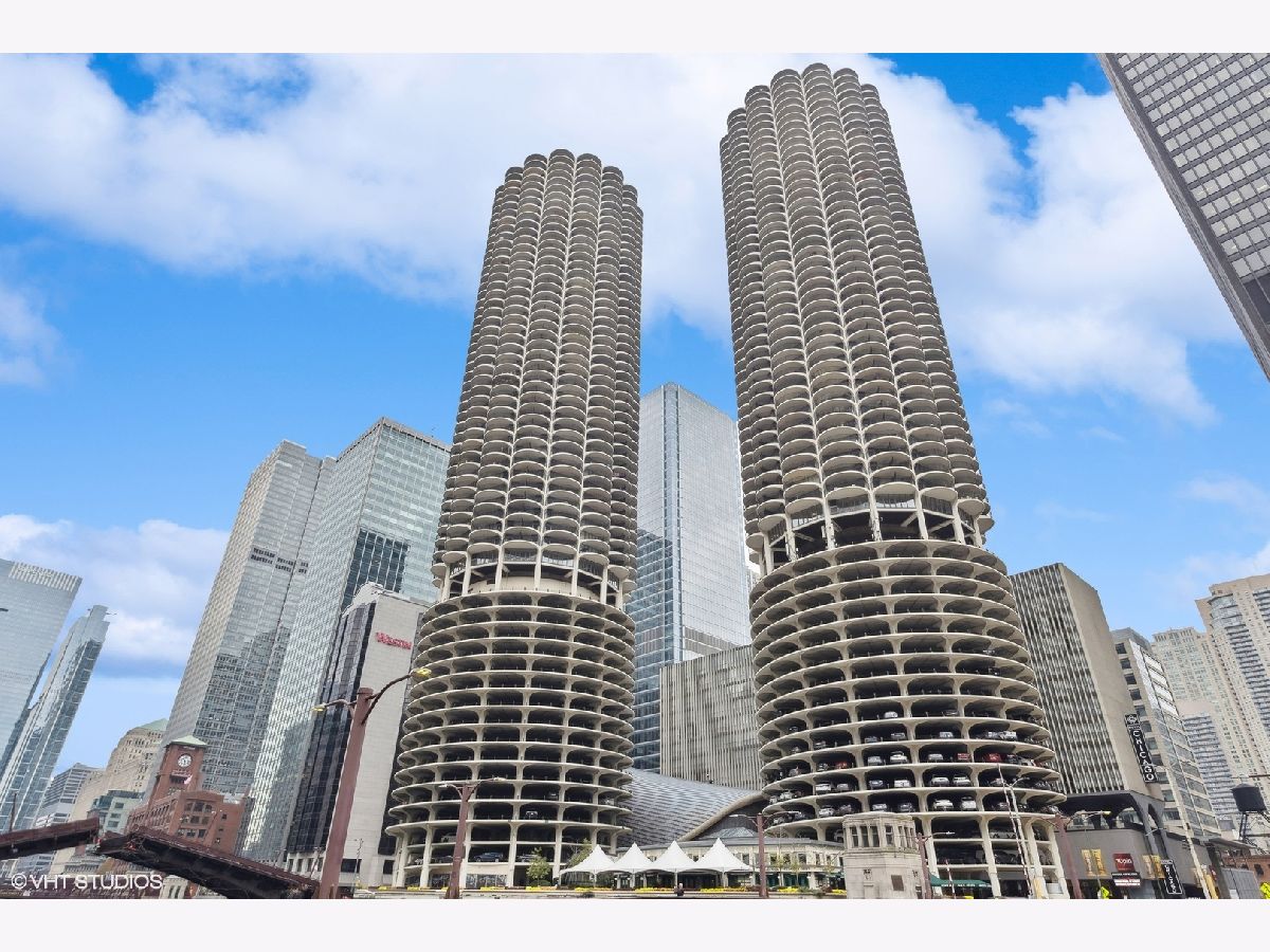 Condominiums Sold Marina Towers Chicago Illinois, 300 State