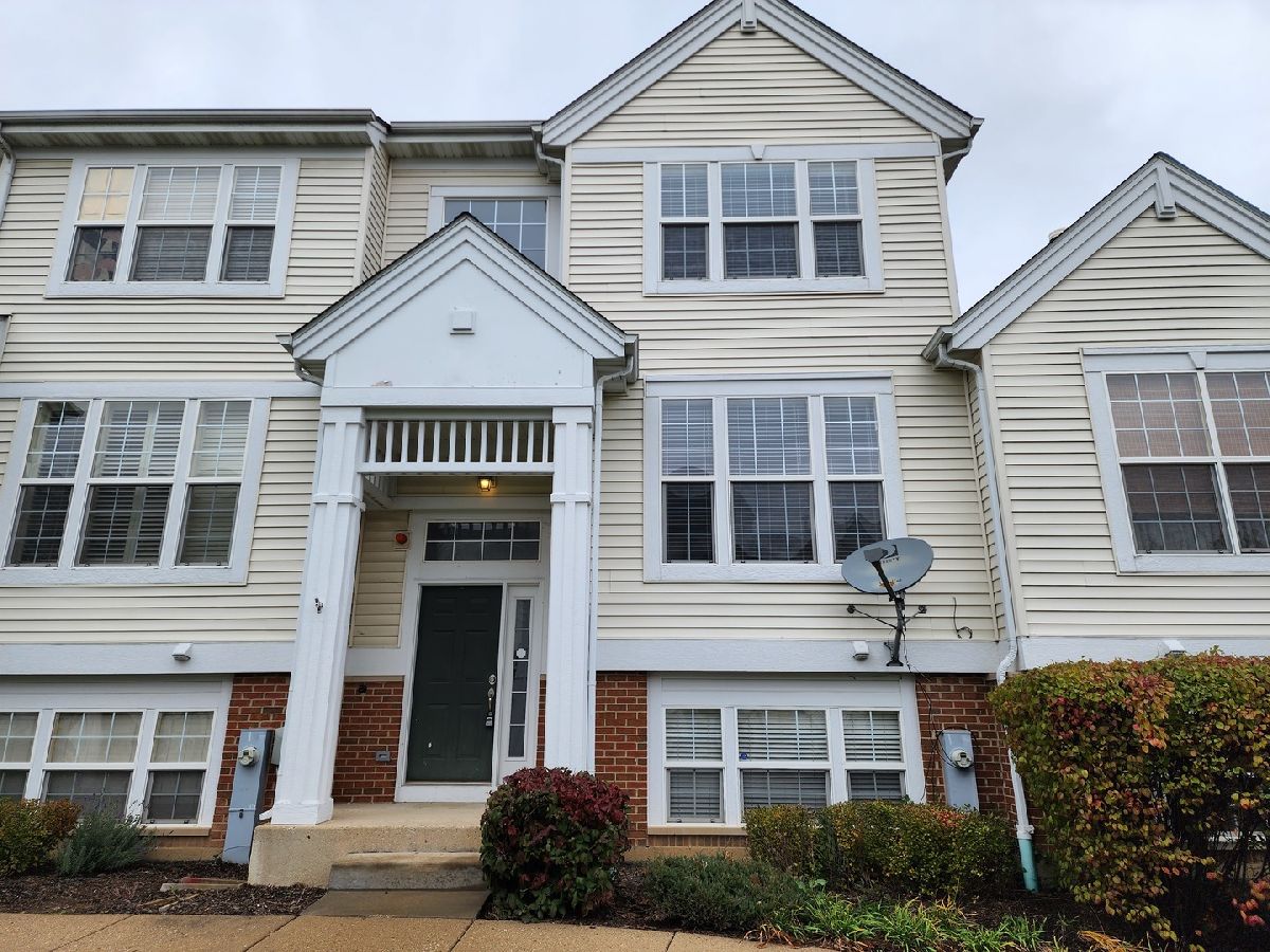 Townhomes & Condos & Homes Sold Midlane Club Wadsworth Illinois, 3034 Nicklaus