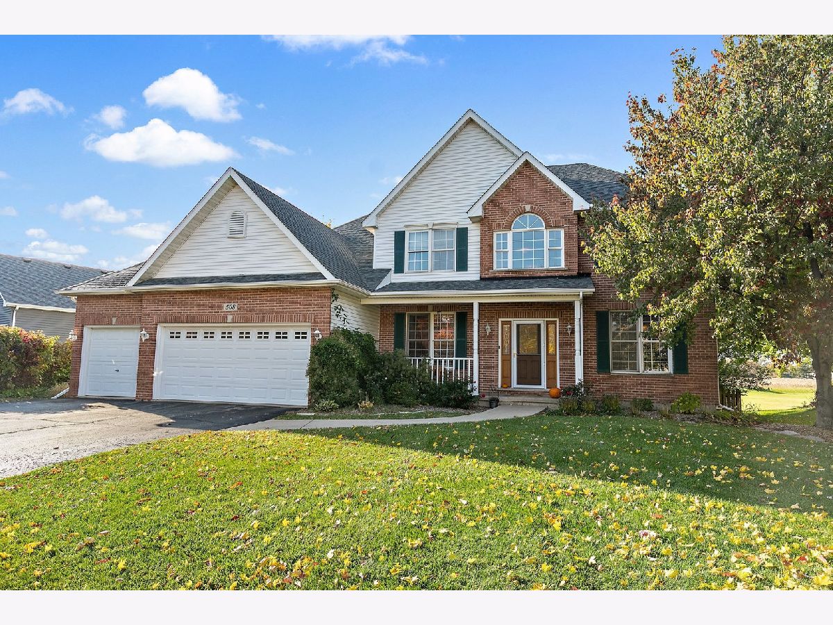 Homes & Condos & Townhomes Sold Hampshire Prairie Hampshire Illinois, 508 Prairieview