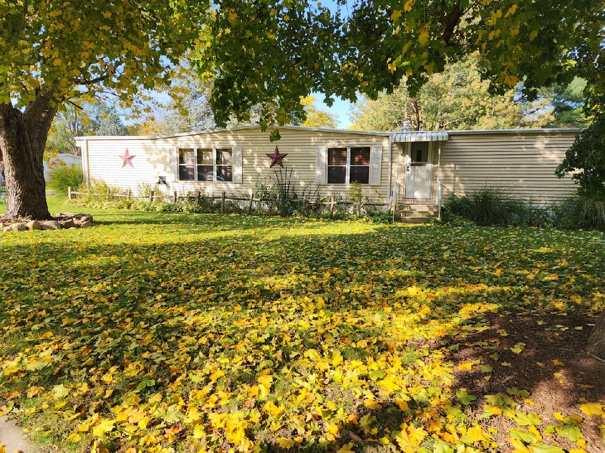 Subdivision Sold Greenview Estates Belvidere Illinois, 300 Lindenwood