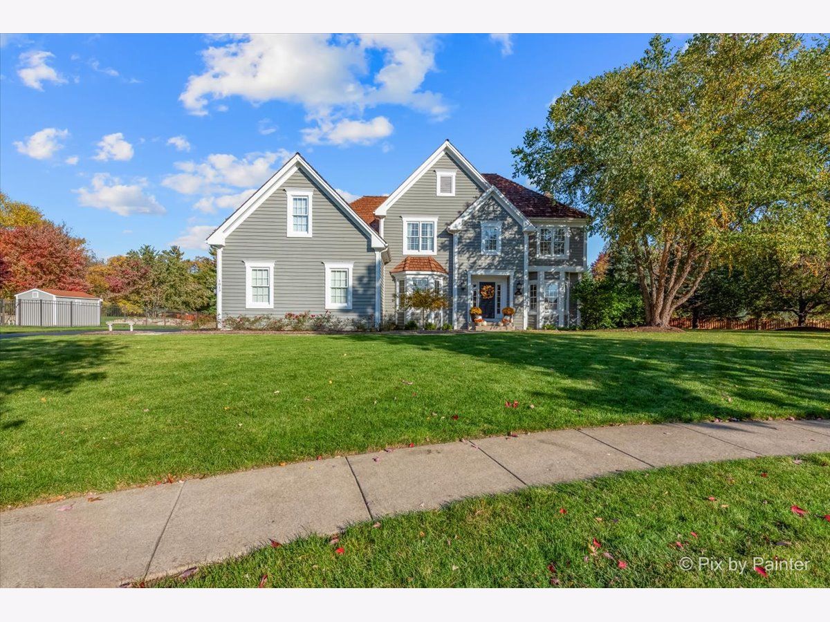Homes Sold White Oaks Cary Illinois, 1017 Dove
