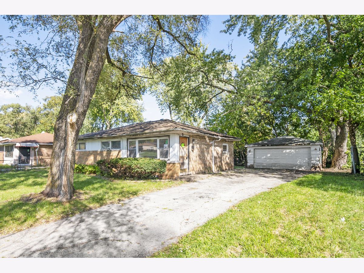 Homes Sold Canterbury Gardens Markham Illinois, 16207 Sussex