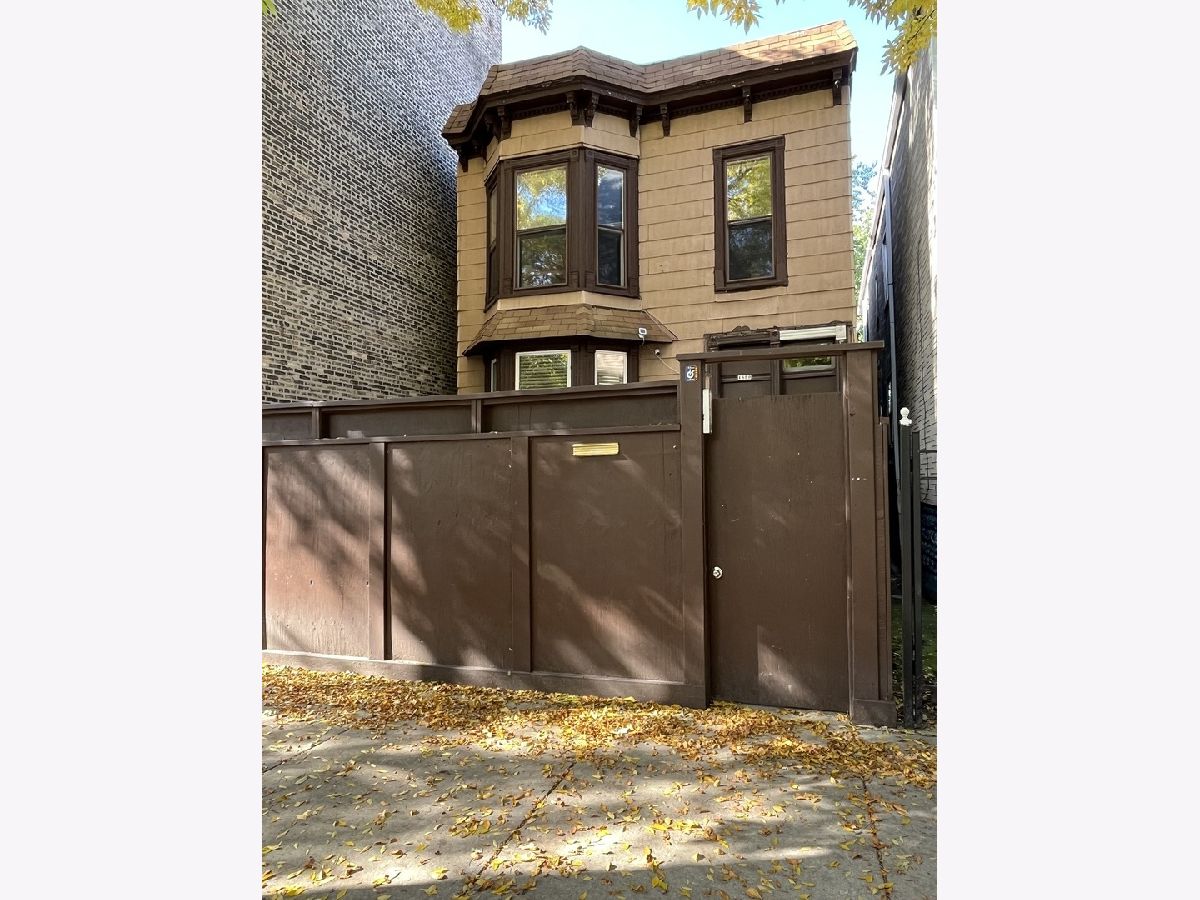 Condos & Townhomes & Homes Rented Logan Square Chicago Illinois, 1850 Kedzie