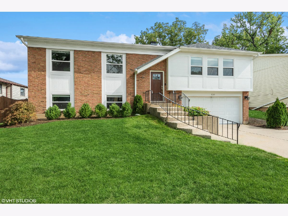Homes & Condos & Townhomes Sold Cambridge Of Buffalo Grove Buffalo Grove Illinois, 1059 Cambridge