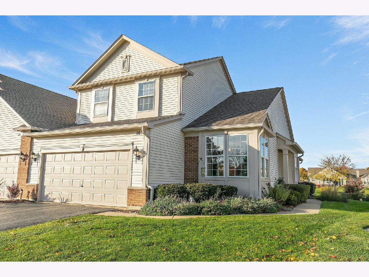 Townhomes & Homes Sold Manchester Lakes Club Algonquin Illinois, 14 Twickenham