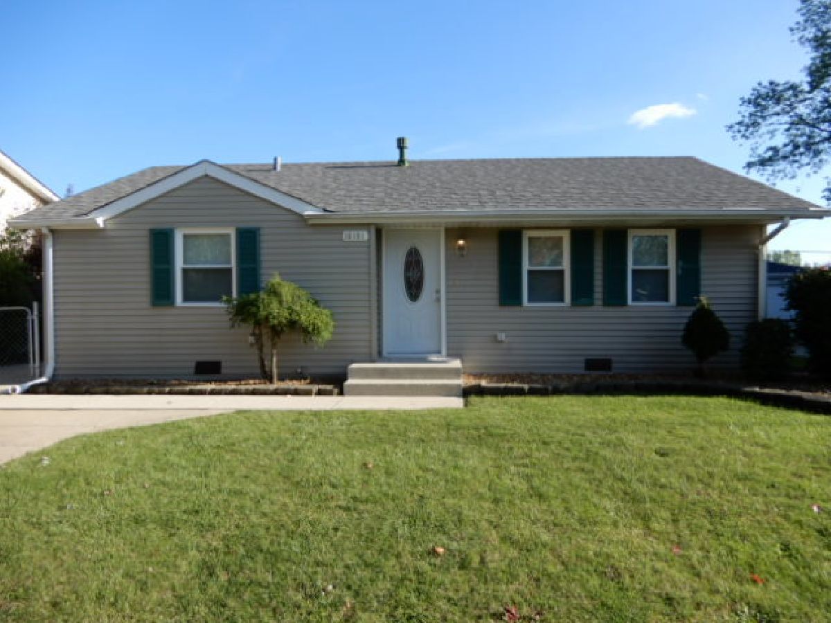  Rented Orland Hills Illinois, 16191 Haven