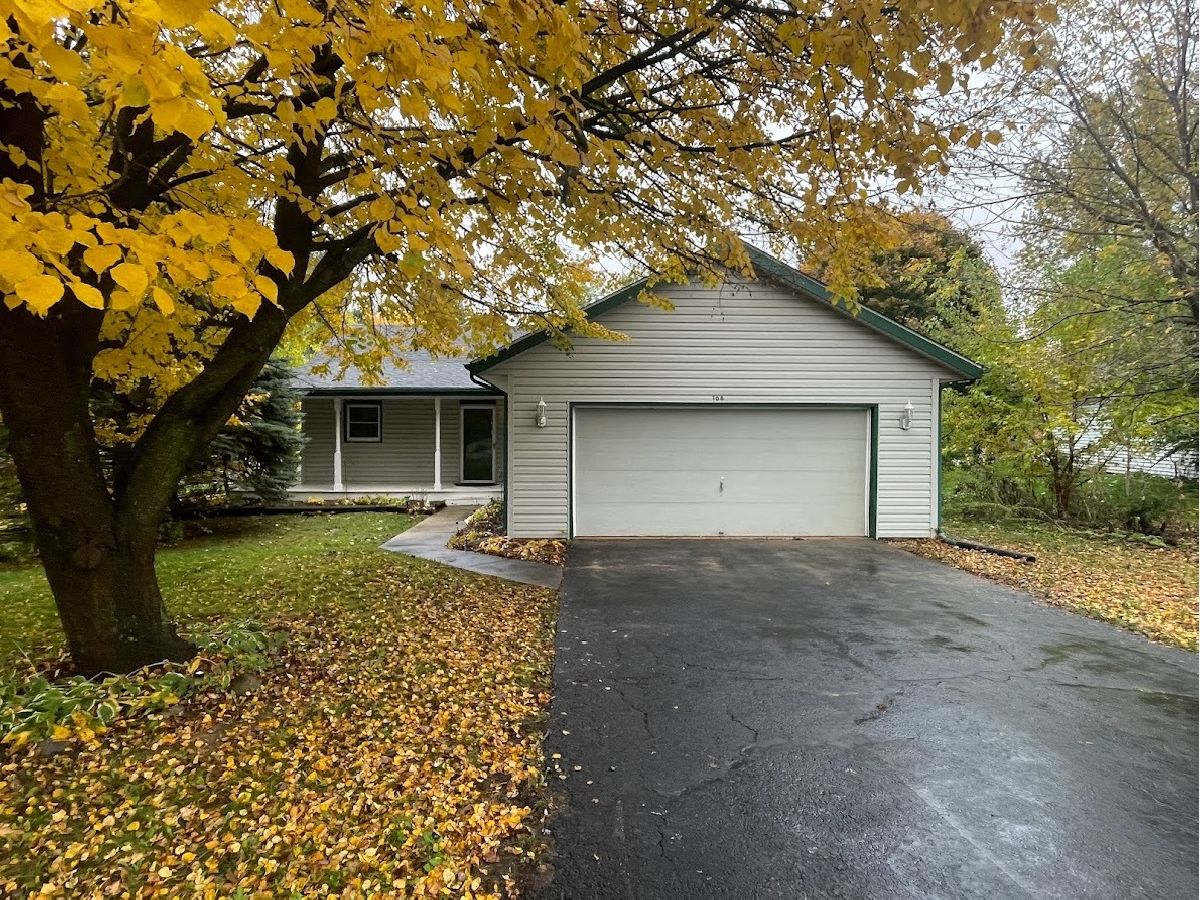 Homes Sold Candlewick Poplar Grove Illinois, 108 Poseidon