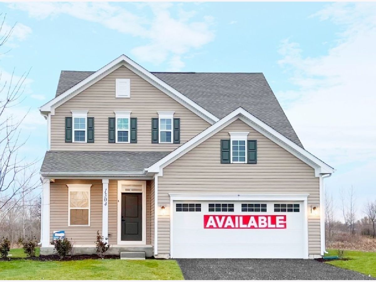 Homes Sold Fairwind Sandwich Illinois, 1304 South Wind