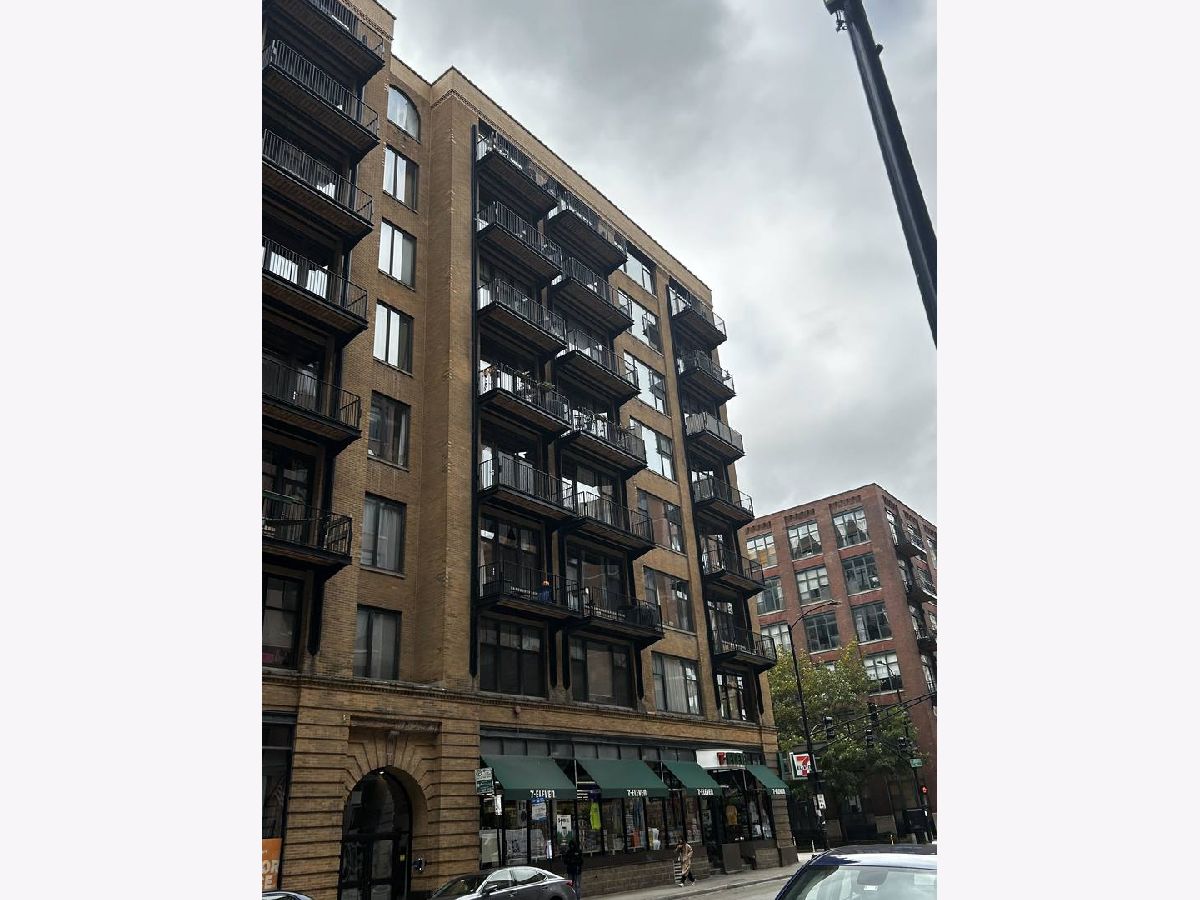 Condominiums Rented Capitol Hill Lofts Chicago Illinois, 625 Jackson
