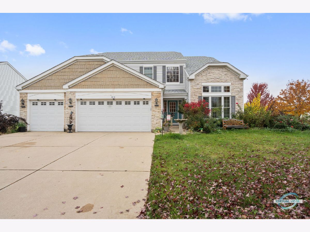 Homes Sold Bloomfield West Bolingbrook Illinois, 1616 Farmside