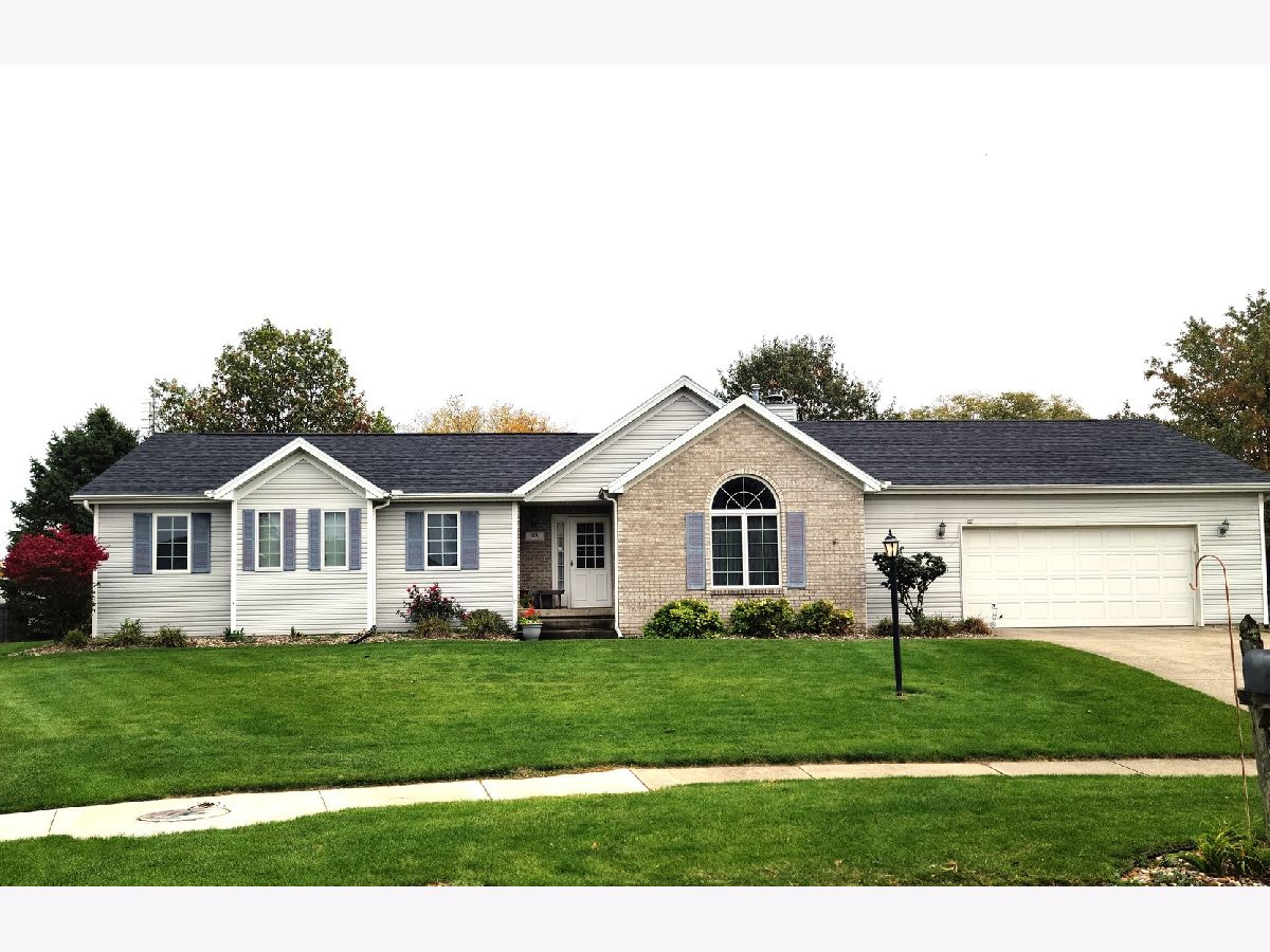 Homes Sold Cobble Creek Heyworth Illinois, 401 Cobblestone