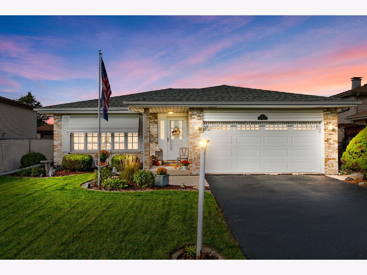 Condominiums & Homes Sold Laramie Square Alsip Illinois, 5204 121st