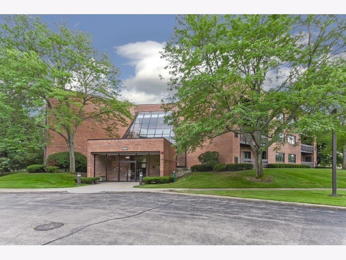 Condominiums Sold Shermer Square Northbrook Illinois, 1088 Shermer