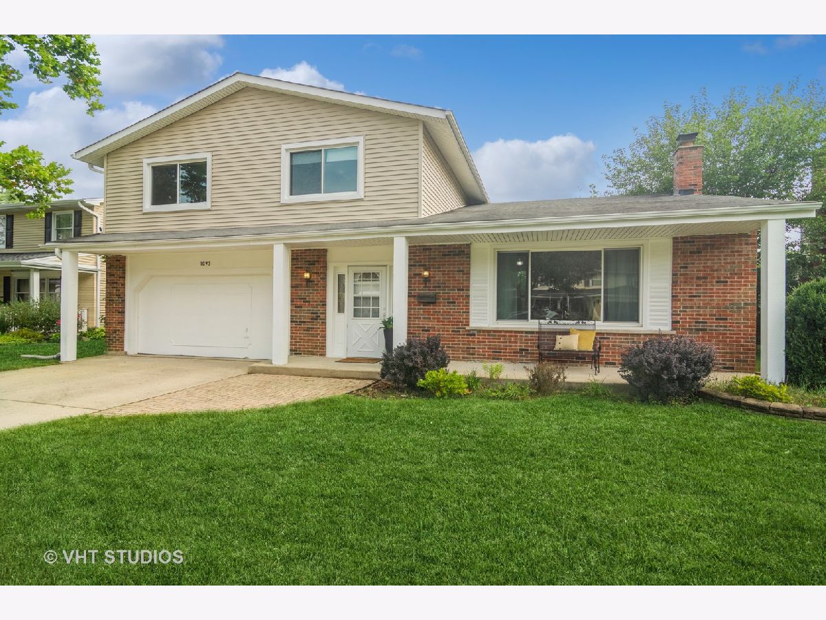 Homes Sold English Valley Palatine Illinois, 1093 King Charles