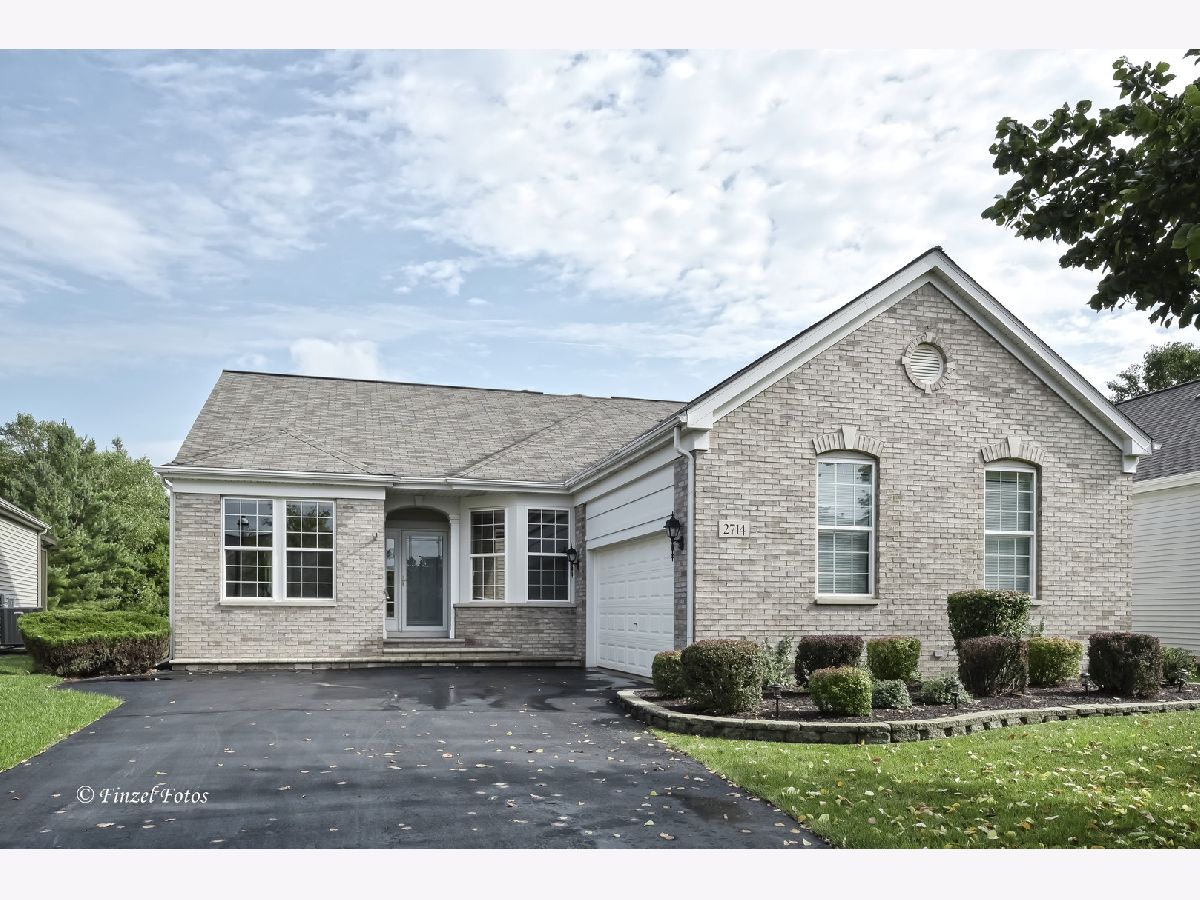 Homes Sold Carrington Reserve West Dundee Illinois, 2714 Wessex