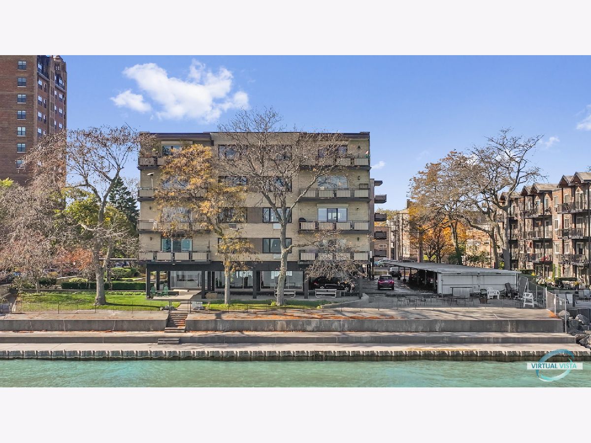 Condominiums Sold Stratford House Chicago Illinois, 1316 Fargo