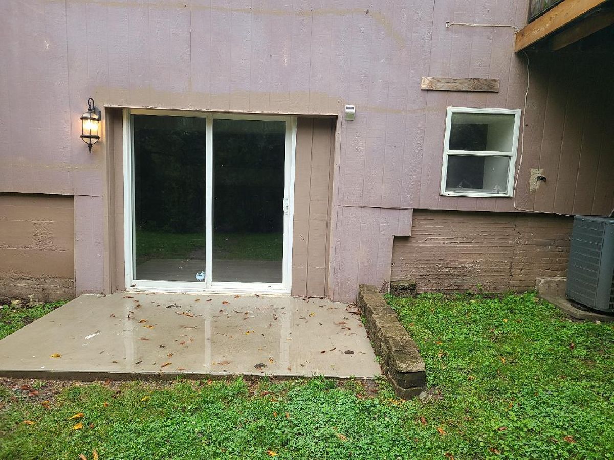  Rented Spring Grove Illinois, 2103 Main Street