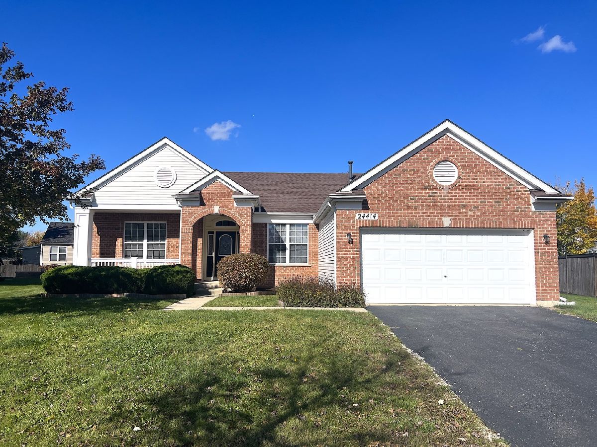 Homes & Townhomes Rented Crossings At Wolf Creek Plainfield Illinois, 24414 Champion