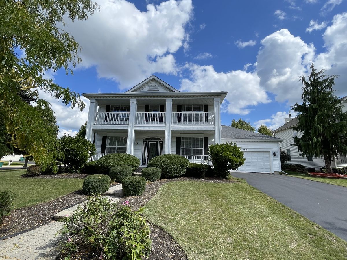 Townhomes & Homes Sold Greystone Gurnee Illinois, 1449 Sutton