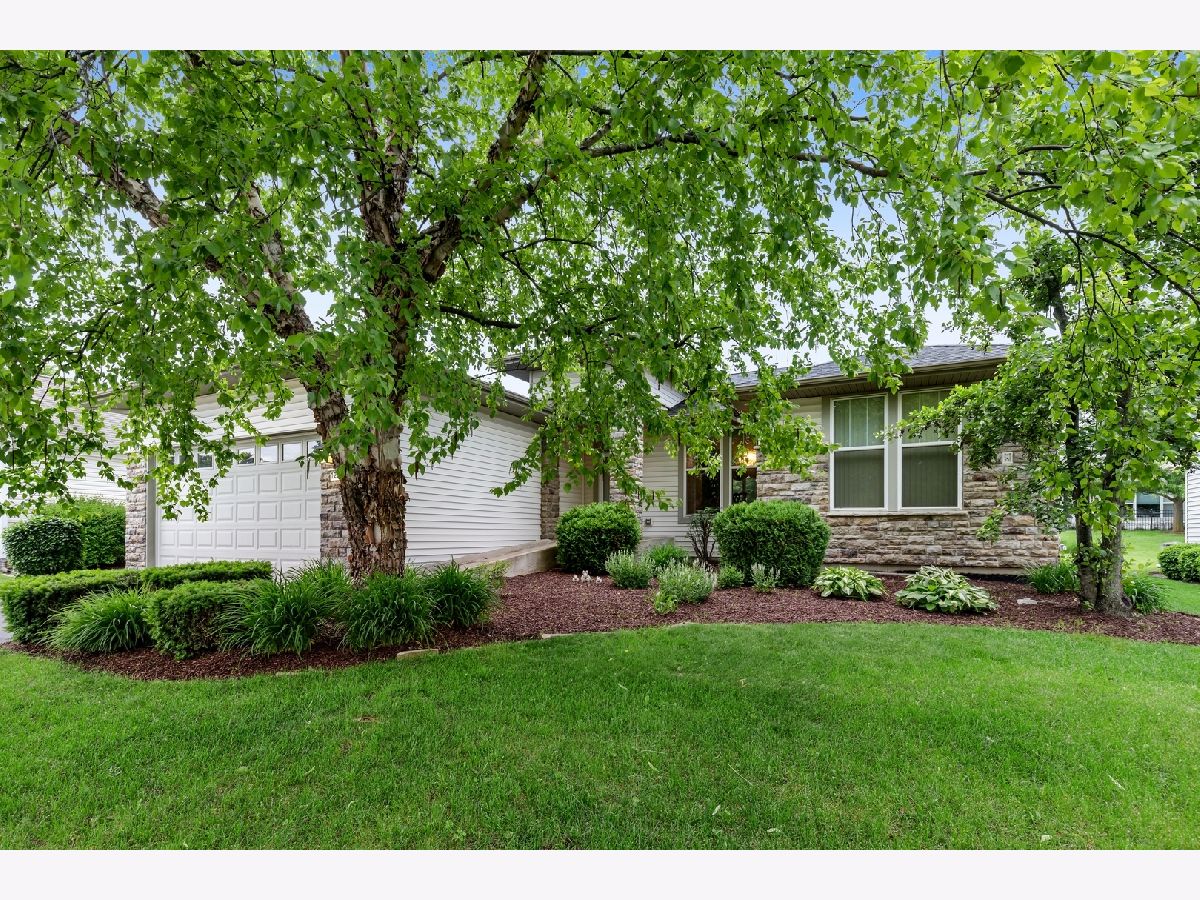 Del b Sun City Huntley IL, Homes & Townhomes & Condos For Sale & For