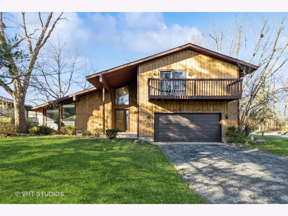 Homes Sold Algonquin Hills Algonquin Illinois, 825 Elm
