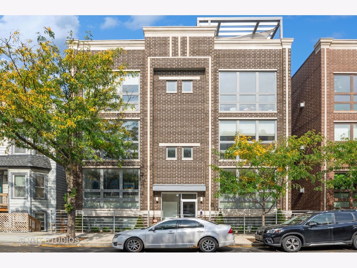 Townhomes & Condos & Homes Sold Roscoe Village/lakeview Chicago Illinois, 2320 Belmont